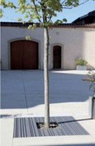 Grilles et supports de protection pour arbres