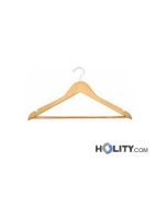 lots-de-100-cintres-en-bois-h3160