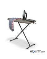 planche-et-fer-à-repasser-pliable-en-armoire-h1601