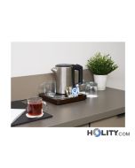 Bouilloire-électrique-avec-plateau-noir-h164_107