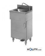 lavabo-avec-commande-à-pédale-sur-meuble-h45610