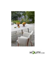 Table-élégante-pour-salle-de-réunion-h74_417