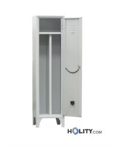 armoire-vestiaire-sale-et-propre-h28306