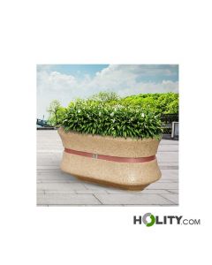 Jardinière-en-béton-avec-bande-décorative-h319_151