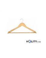 lots-de-100-cintres-en-bois-h3160